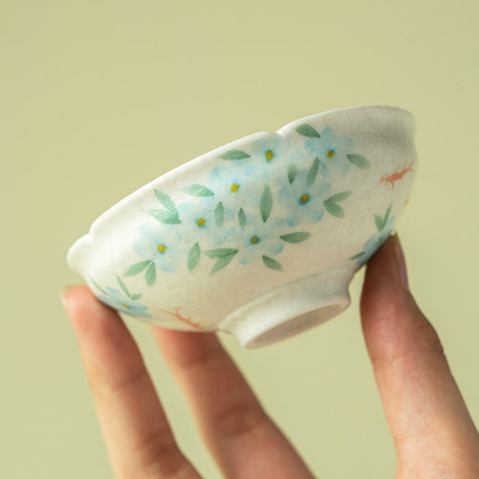 Hand-Painted Blue Star Flower Ceramic Tea Master Cup