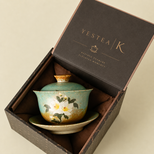 Hand-Painted Gardenia Blossom Gaiwan | Gift Boxing