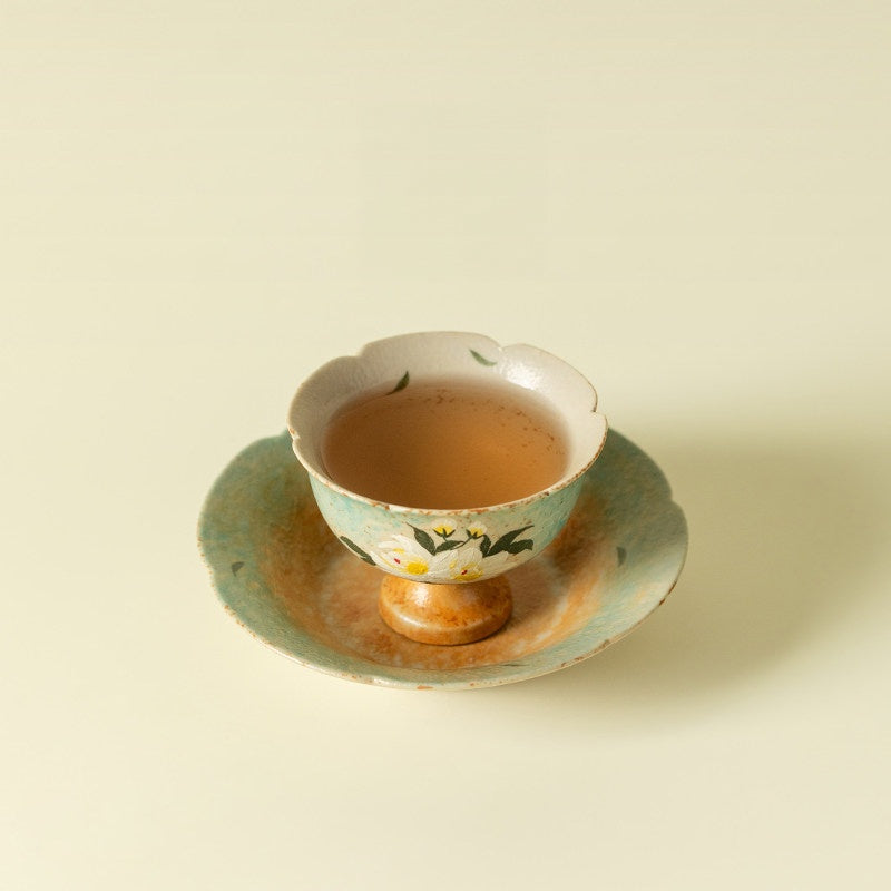 Hand-Painted Gardenia Muchu Teacup with Saucer